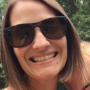 Meet your Posher, Natasha